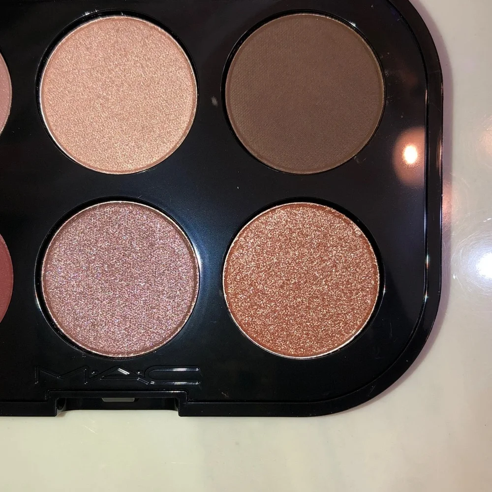 MAC Cosmetics mac connect